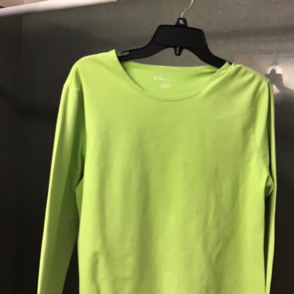 Ladies tops